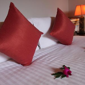 Deluxe Zimmer mit Kingsize-Bett
